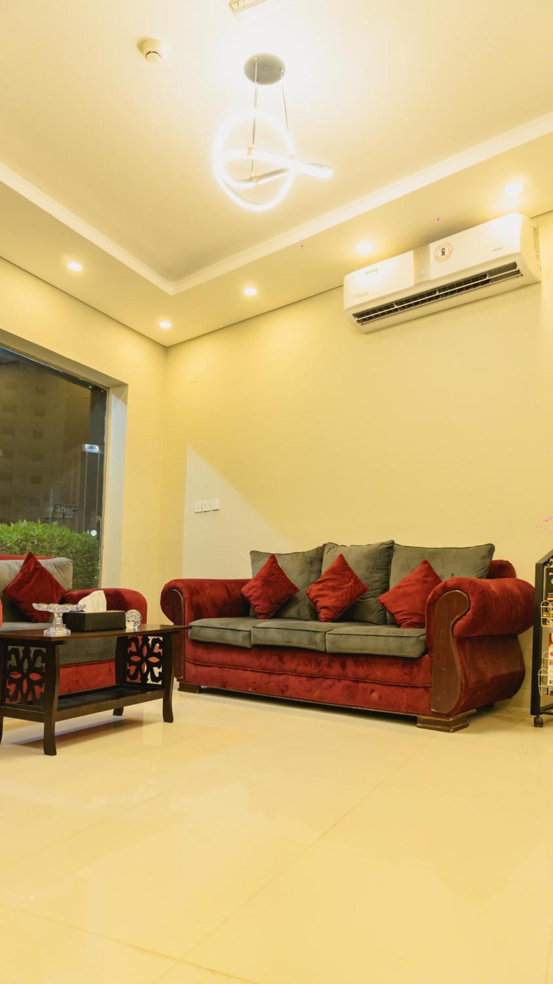 Pan Emirates Hotel Apartments Sharjah Exterior photo