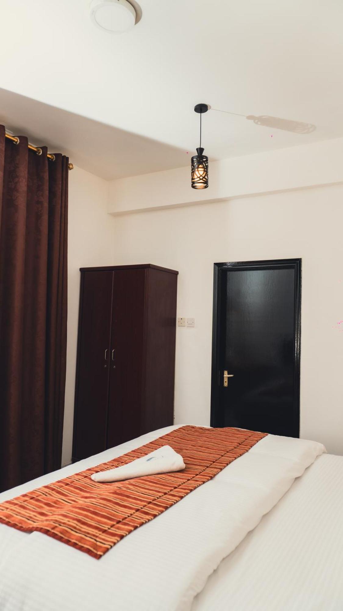 Pan Emirates Hotel Apartments Sharjah Exterior photo